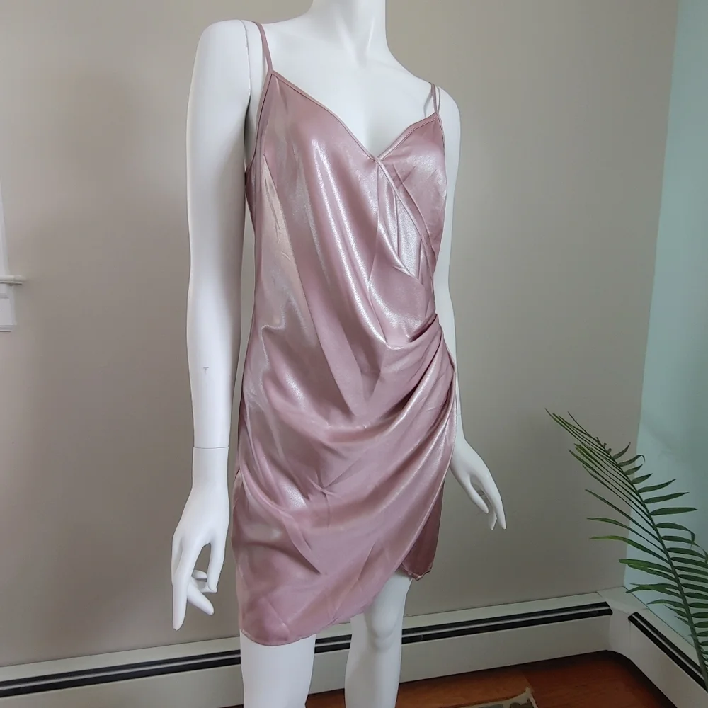 BCBG new dress - Picture 3 of 6